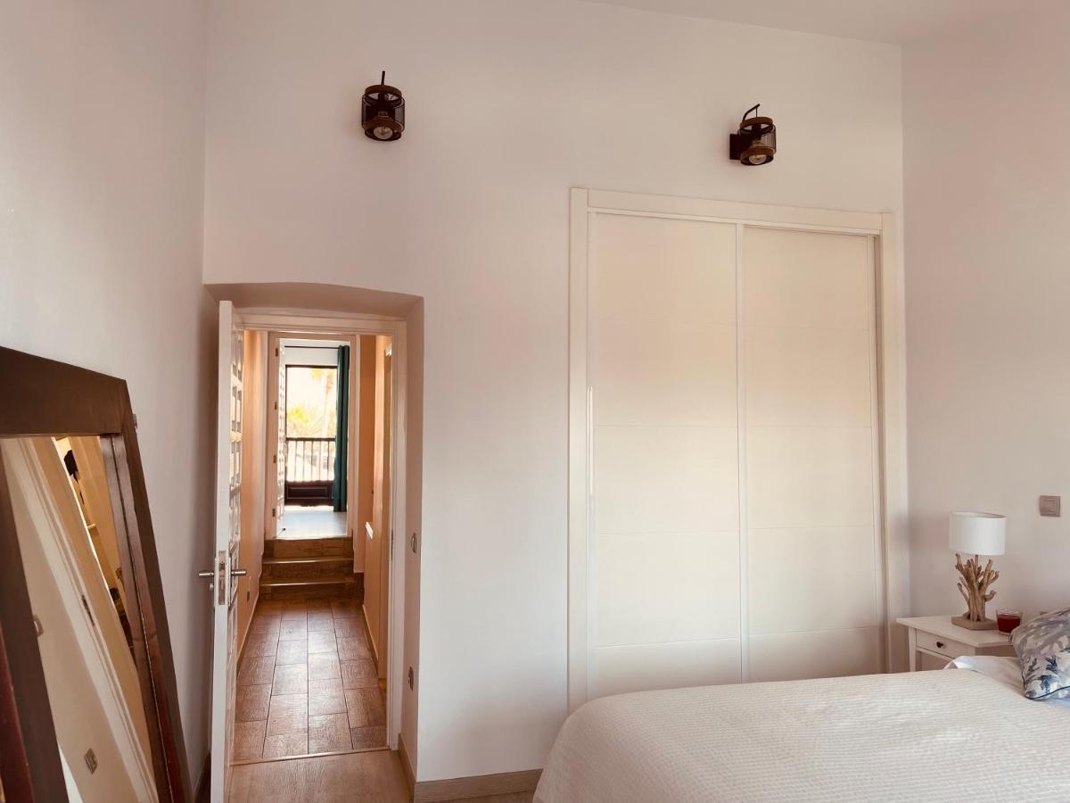 Vivienda Unica En Primera Linea De Playa San Bartolomé 外观 照片