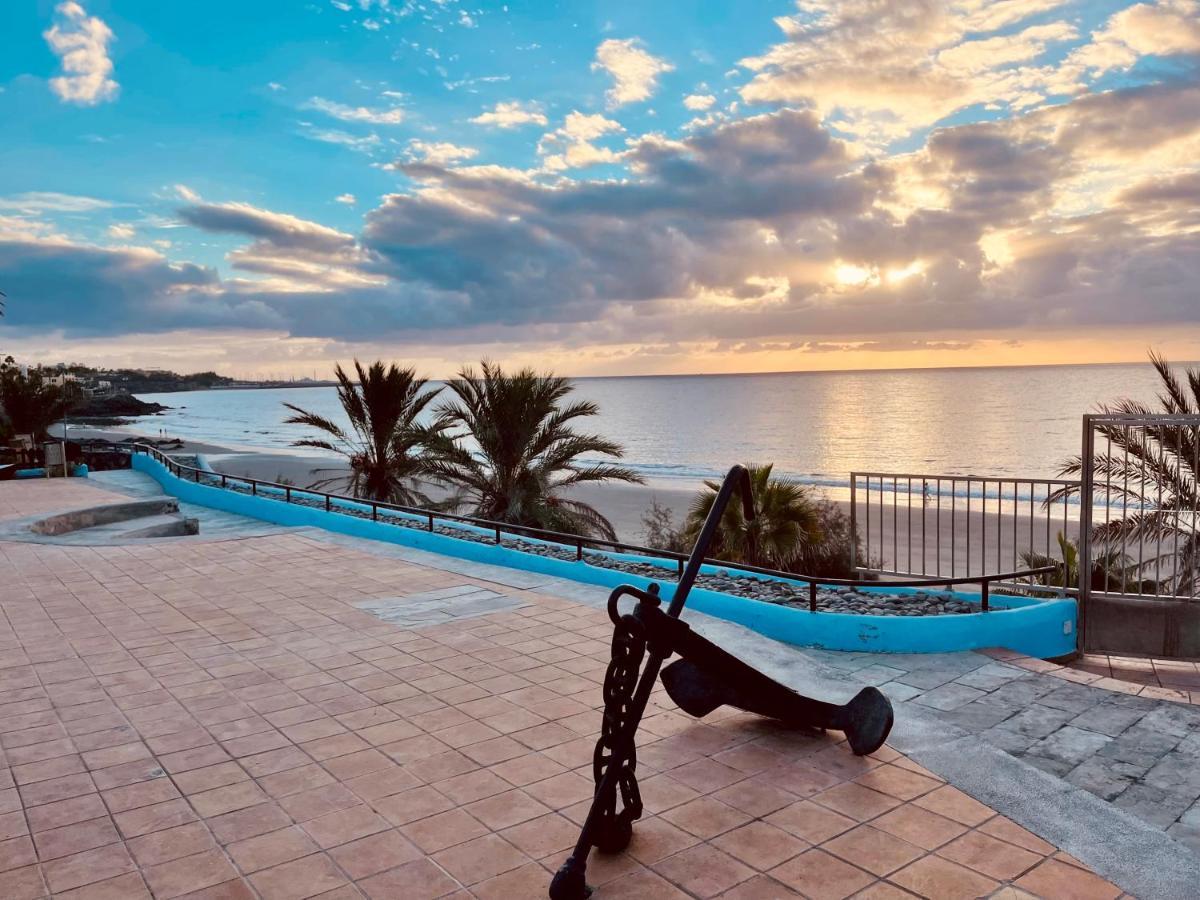 Vivienda Unica En Primera Linea De Playa San Bartolomé 外观 照片